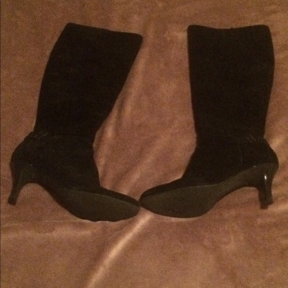 Calvin Klein Boots with heel.
